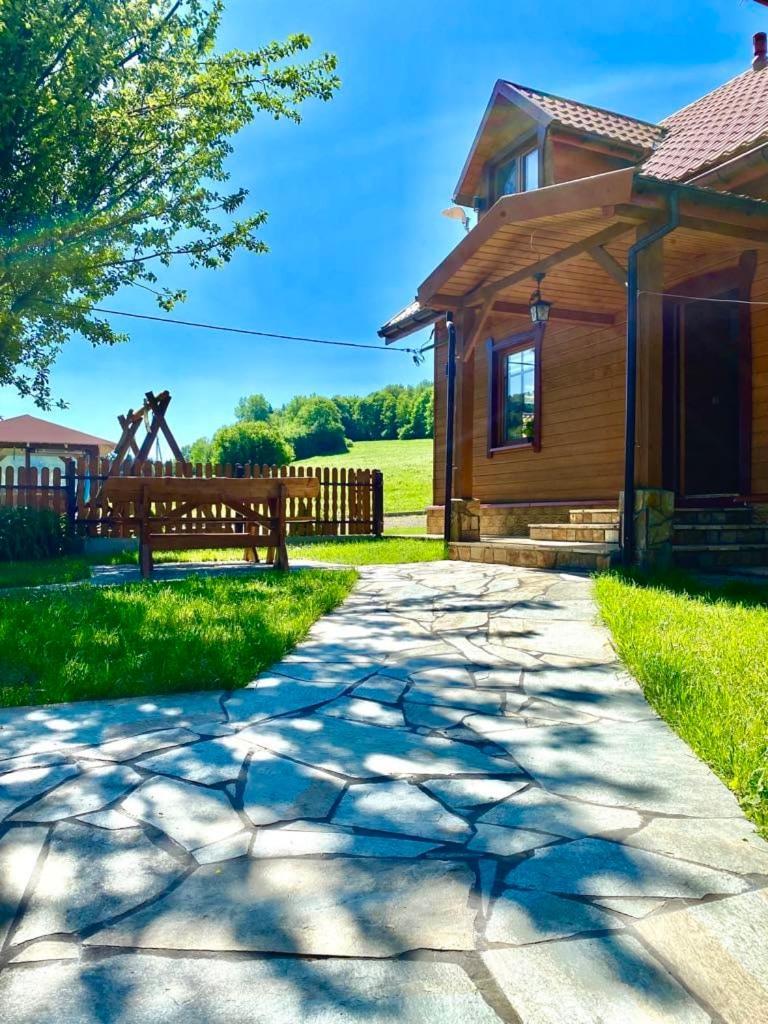 Chata Nad Roztokami Baligród المظهر الخارجي الصورة